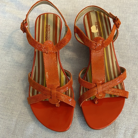 NWOT Kenneth Cole Reaction sandals - Picture 2 of 8